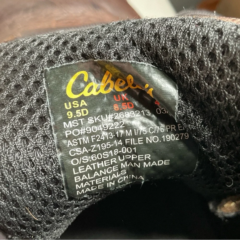 Cabelas Roughneck Ledger Waterproof Work Boots Men's Sz 9.5 D